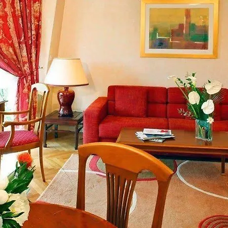 Warwick Reine Astrid - Aparthotel