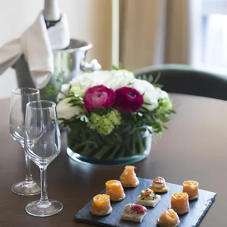 Warwick Reine Astrid - Aparthotel