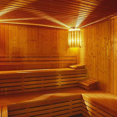 Warwick Reine Astrid -