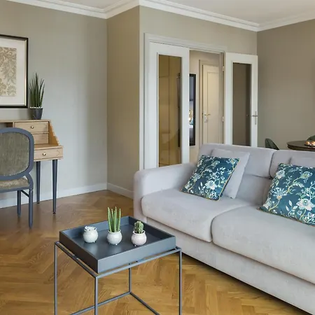 Warwick Reine Astrid - 4*