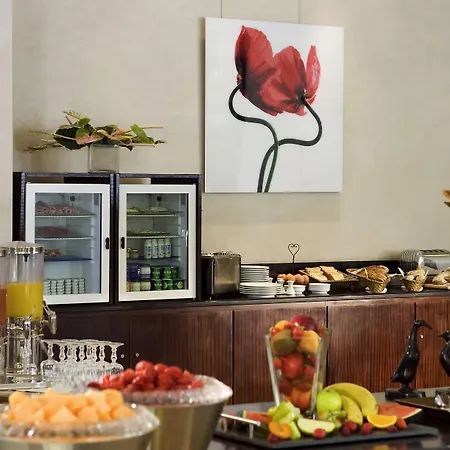 Warwick Reine Astrid - Aparthotel