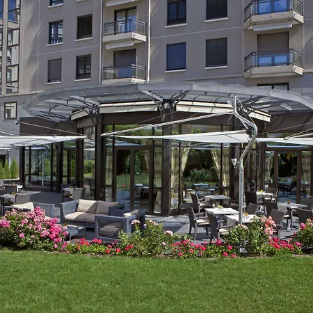 Warwick Reine Astrid - Aparthotel