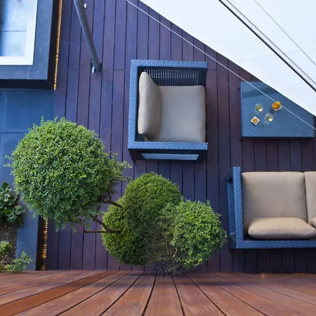 Warwick Reine Astrid -