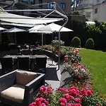 Apartmanhotel Warwick Reine Astrid -
