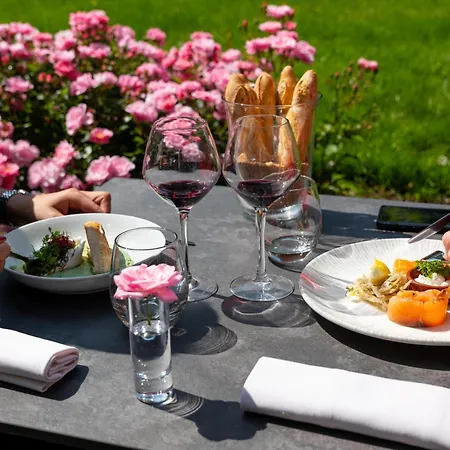 Aparthotel Warwick Reine Astrid - Lione