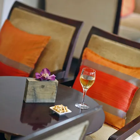 Warwick Reine Astrid - Apart-hotel 4*