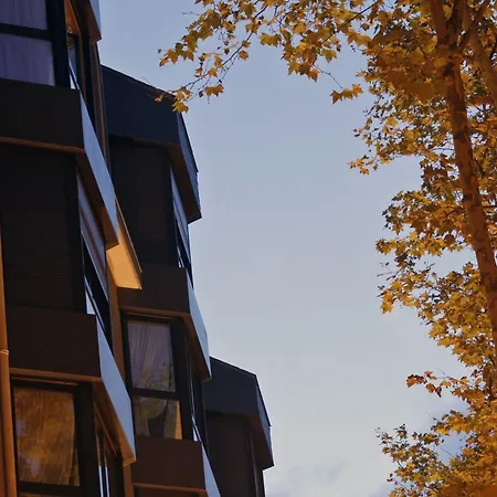Warwick Reine Astrid - Apart-hotel
