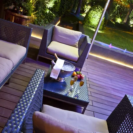 Warwick Reine Astrid - Aparthotel