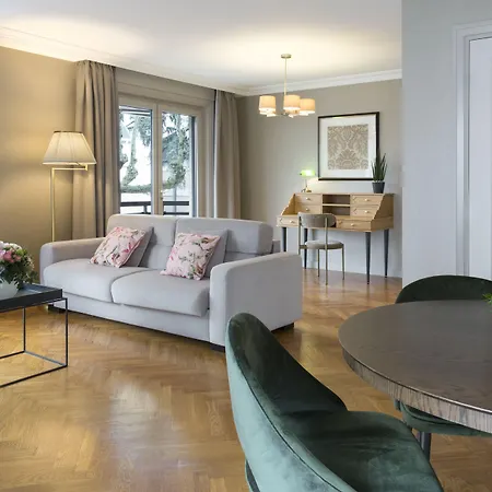 Warwick Reine Astrid - Aparthotel