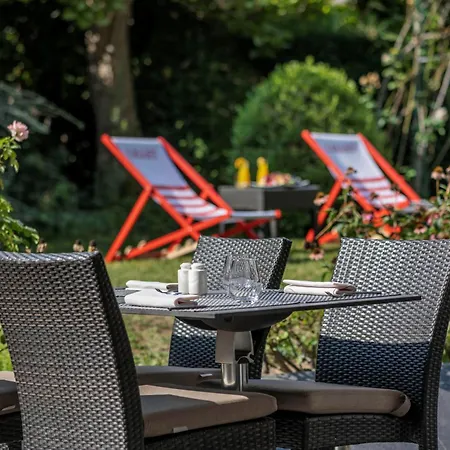 Warwick Reine Astrid - Apart-hotel Lyon
